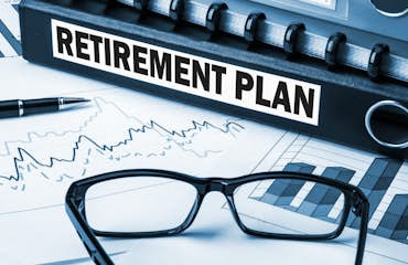 Is Now the Time to Set Up a Company Retirement Plan?